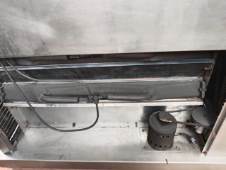 Asador de pollos profesional