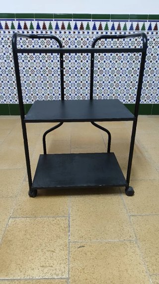 Carrito auxiliar con ruedas