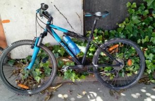 Bicicleta montaña B'Twin azul