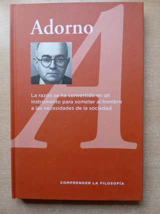 Adorno. Chaxiraxi Escuela Cruz.