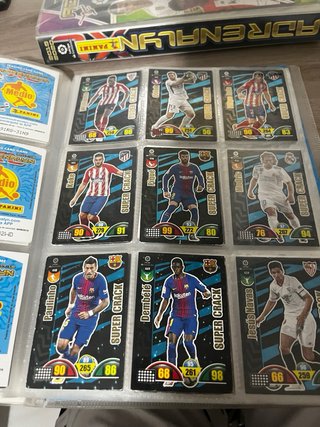 Álbum Panini Adrenalyn 2017-18 + Cartas