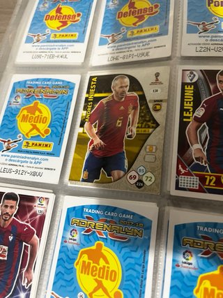 Álbum Panini Adrenalyn 2017-18 + Cartas