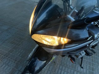 Yamaha FZ6 Fazer Negra/Gris