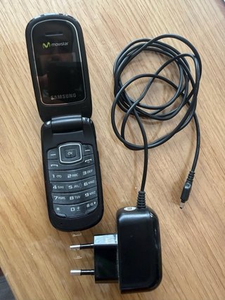 Teléfono Samsung GT-E1150i Movistar