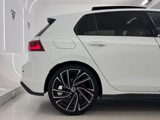 Volkswagen Golf 2.0 TDI GTD 200cv DSG