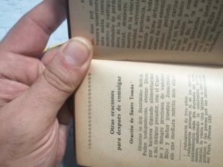 Antiguo librito de oraciones del cristiano