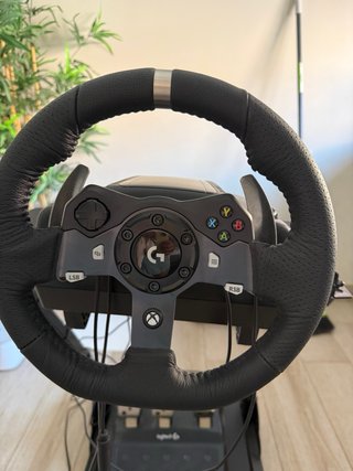 Volante Logitech G920 + Pedales + Estructura