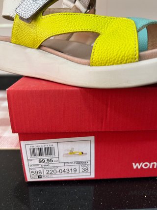 Sandalias Wonders Piel Plata, Turquesa y Amarillo