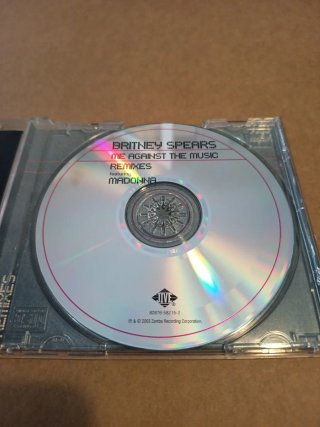 CD Britney Spears Me Against The Music