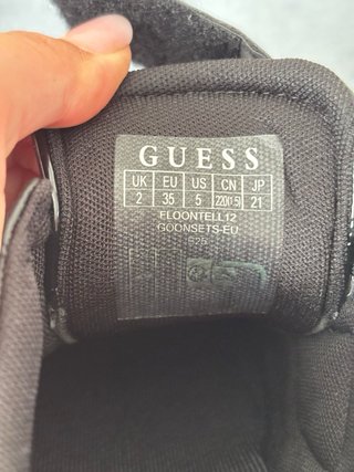 Scarpe Guess nere oro taglia 35