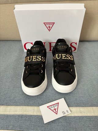 Scarpe Guess nere oro taglia 35