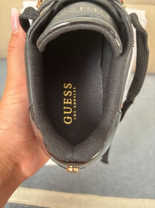 Scarpe Guess nere oro taglia 35