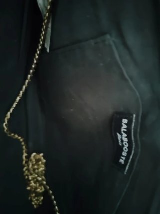Bolso fiesta Bala Booste negro y dorado