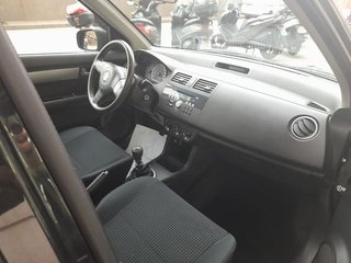 Suzuki Swift 1.3 GL 5p
