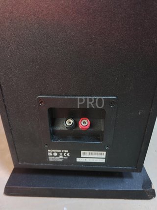 Altavoz de suelo