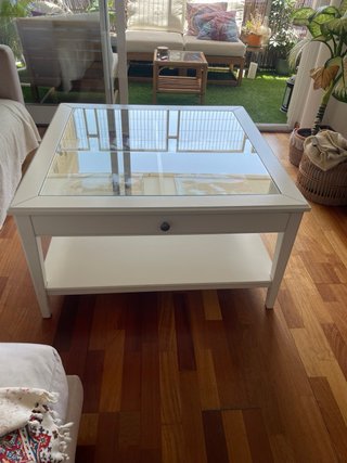 Mesa auxiliar cristal y madera