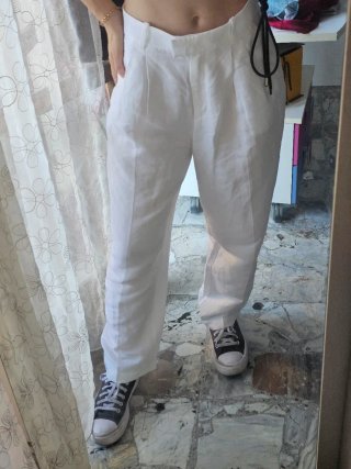 Pantaloni bianchi in lino