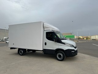 IVeco Daily, caja cerrada, caja ligera