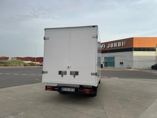IVeco Daily, caja cerrada, caja ligera