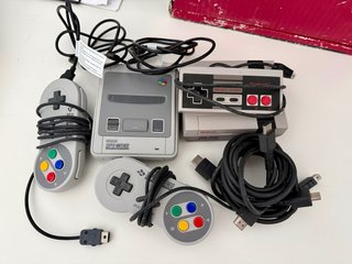 Pacchetto Nintendo NES e SNES Mini