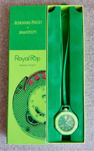 AP x SWATCH AUDEMARS ROYAL POP GREEN EIGHT CORREA
