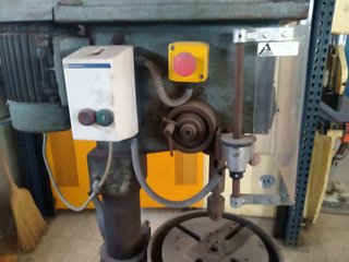 Taladro de pie marca Zudan TZ 18