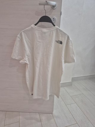 T-shirt The North Face Taglia S
