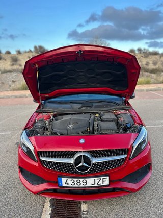 Mercedes-Benz Clase A 200d AMG Line Automático