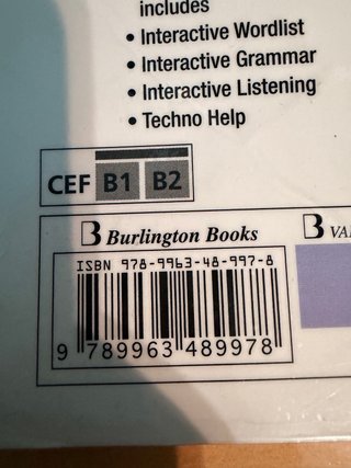 Living English 2 Bachillerato. Student's book