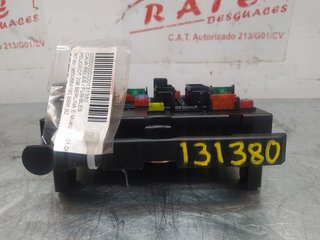 PEUGEOT 206 BERLINA E-Music CAJA RELES / FUSIBLES