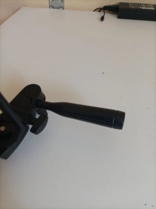 Soporte Móvil Trípode Nivel Burbuja