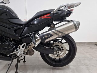 BMW F800R Negra