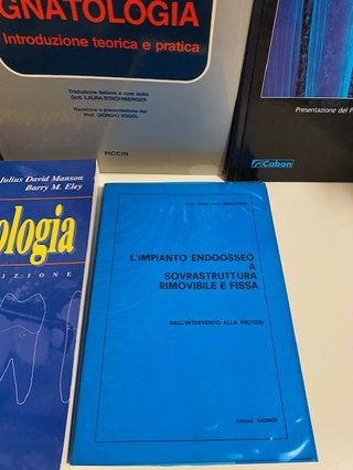lotto 16 libri di odontoiatria e ortodonzia varia