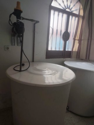 Depósito agua 500L Poliéster Fuente Palmera