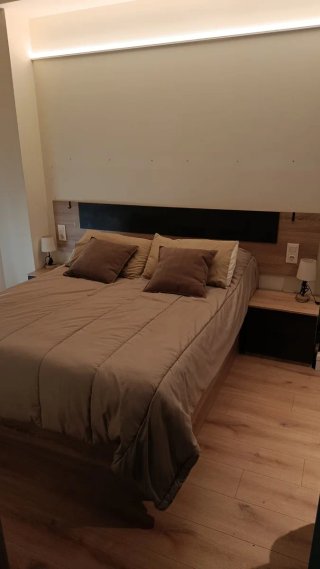 Cabecero cama con mesillas