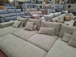 OUTLET SOFAS, CHAISE LONGUE, RINCONERAS