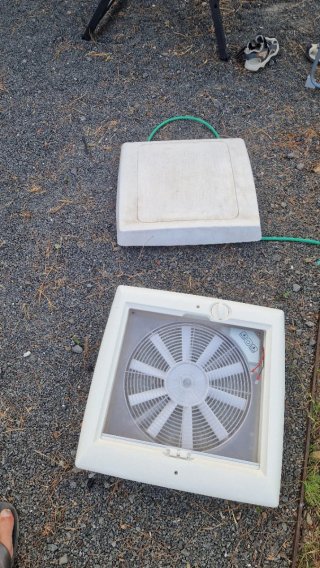 Claraboya con ventilador