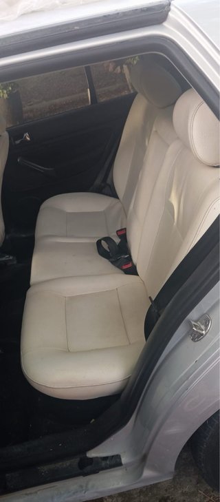 Volkswagen Golf 2002