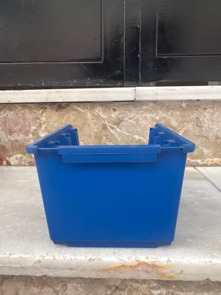 Cajones apilables azules