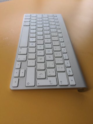 Teclado Apple A1314 Bluetooth Plata/Blanco