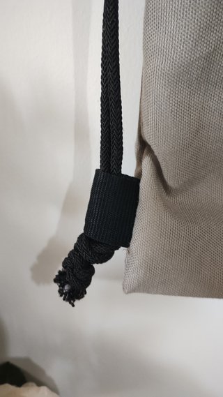 Mochila de lona con diseño geométrico