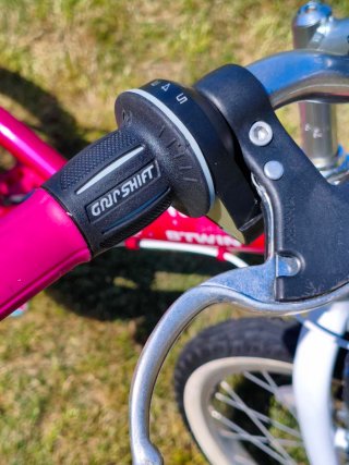 Bicicleta iniña 20 pulgadas B'TWIN