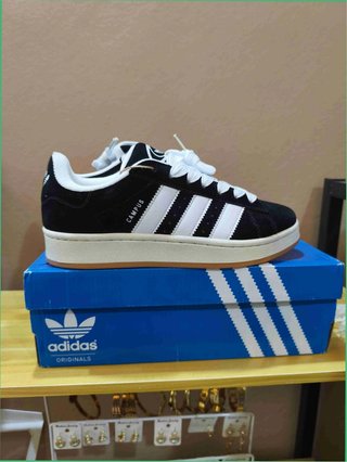 Adidas Campus Talla 39 Negras y Blancas