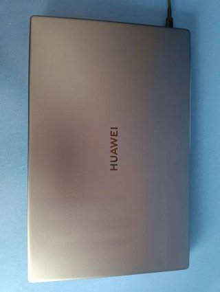 Huawei Matebook D15 Ryzen 7 8GB RAM 512GB SSD