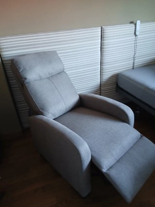 Sillón relax reclinable gris apertura