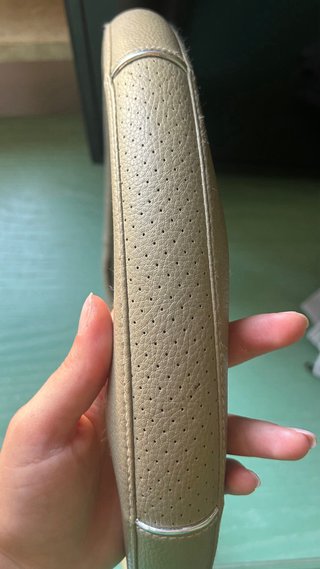 Copri volante beige in ecopelle