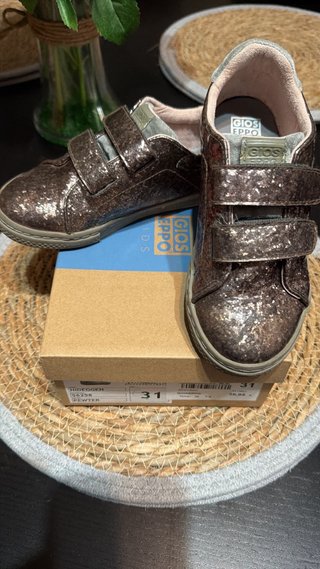 Zapatillas Giossepo Talla 31 Glitter