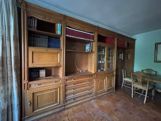 Mueble de salón de madera
