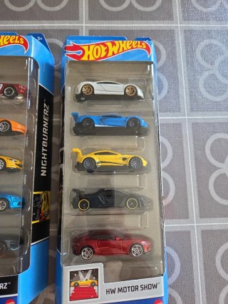5 Cajas Hot Wheels