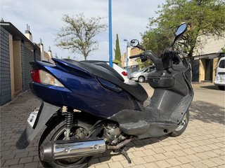 Suzuki Burgman 125 Azul